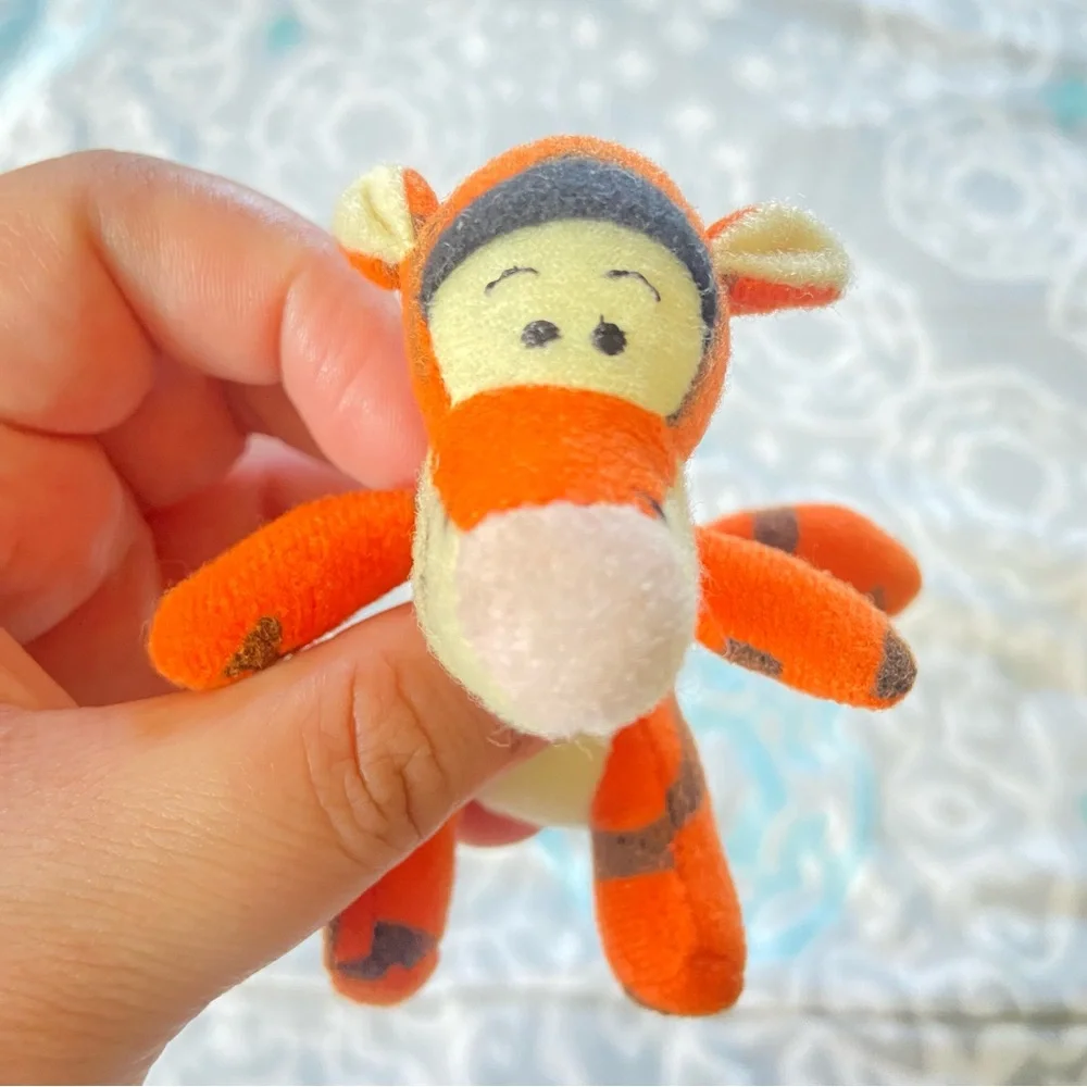 Vintage Disney Winnie the Pooh Orange Tigger